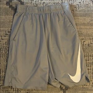 Nike Dri-FIT Athletic Top in Gray